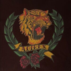 Avirex Men’s Dark brown t-shirt with Lion and Roses.Rhinestones on the lion.XXL